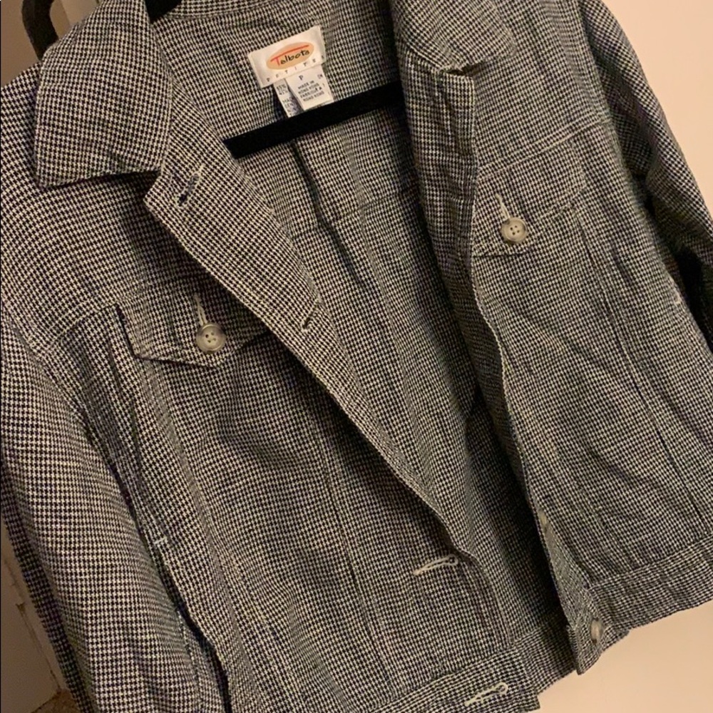 Jacket - Picture 3 of 3